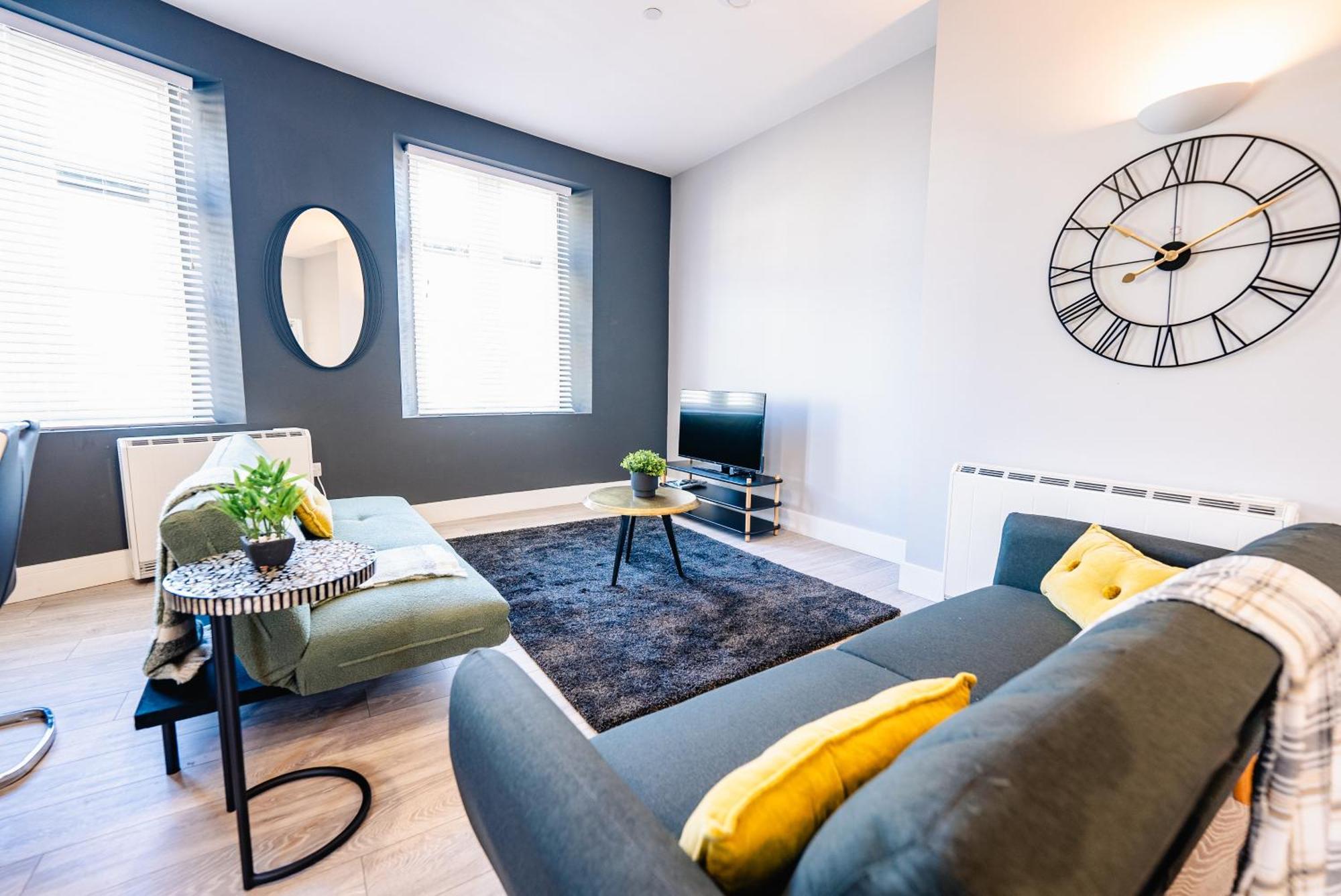 Luxury Spacious 2-Bed & High Ceiling Cardiff Exterior photo