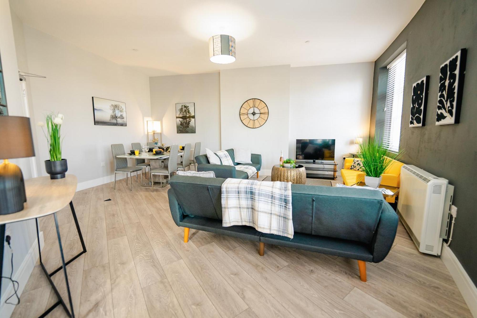 Luxury Spacious 2-Bed & High Ceiling Cardiff Exterior photo